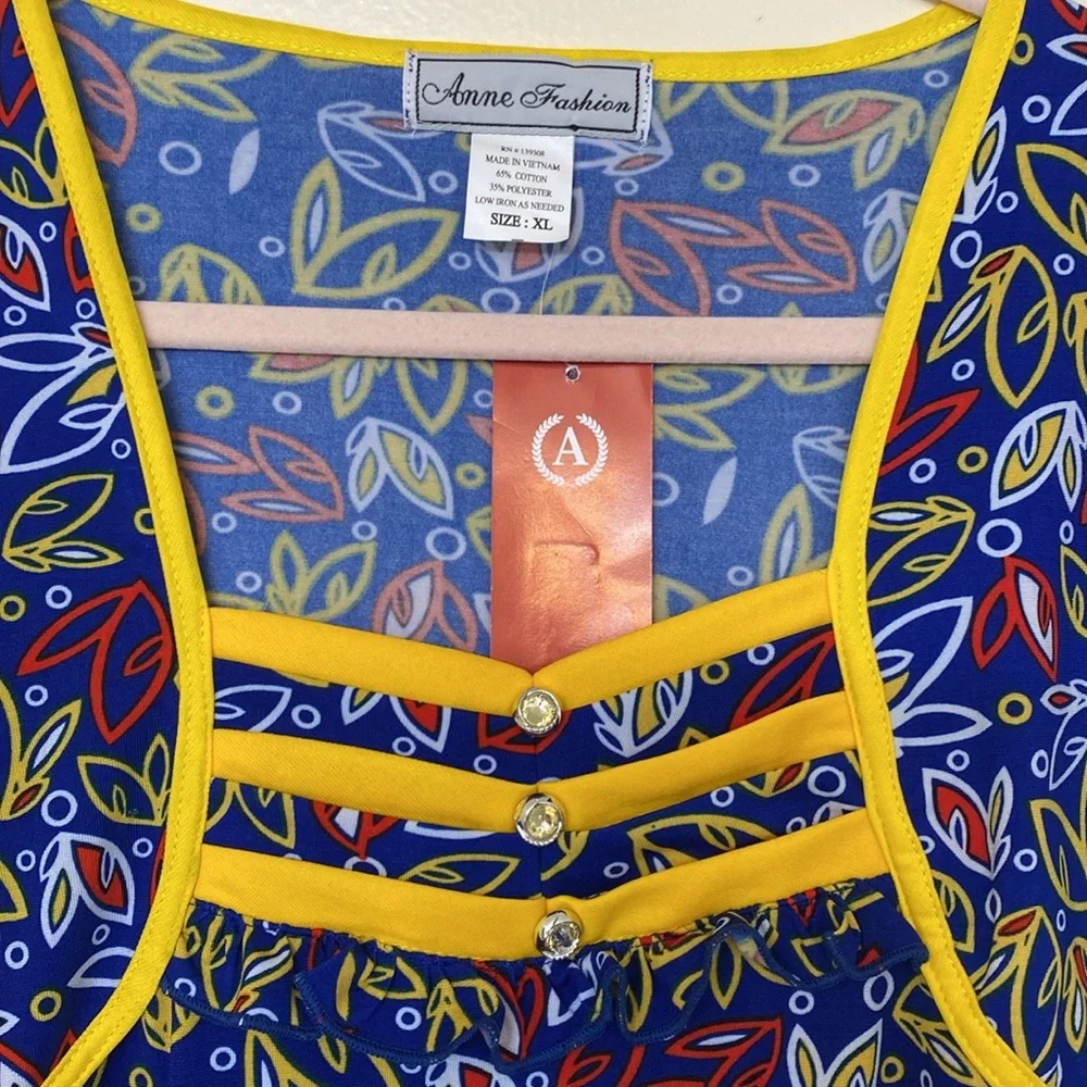 Blue and Yellow Leaf Print Blouse - Picture 2 of 3